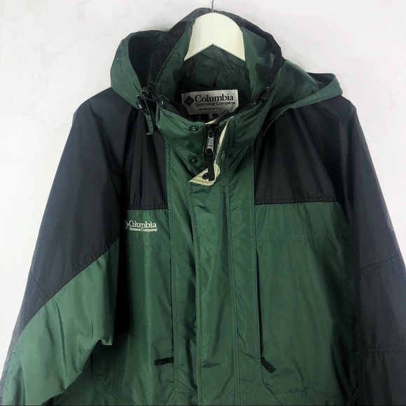 [Columbia] Men’s Sportswear Jacket - Picture 2 of 4